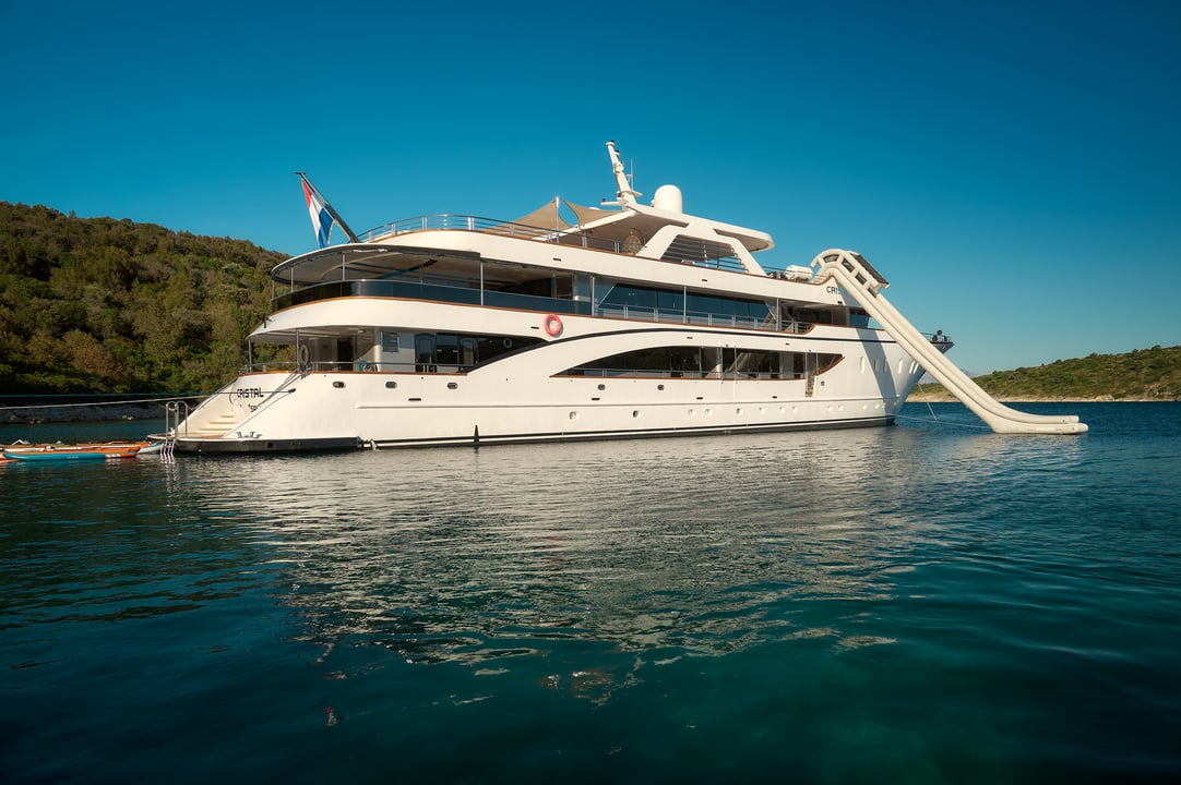 yacht image