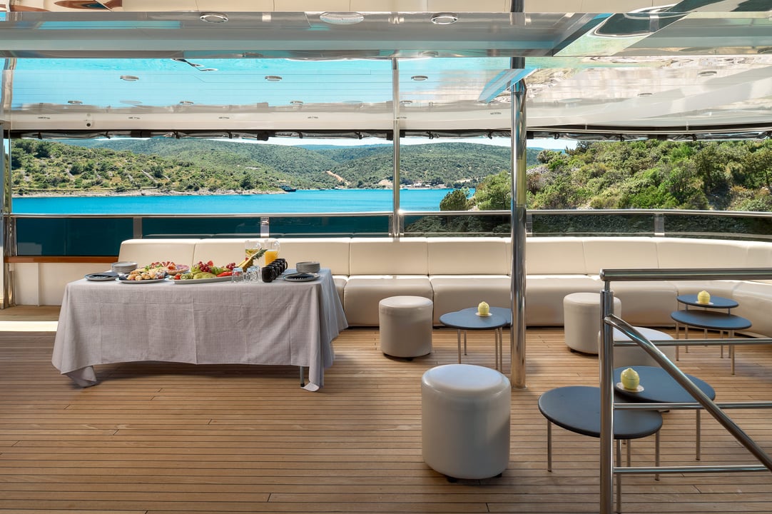 yacht image