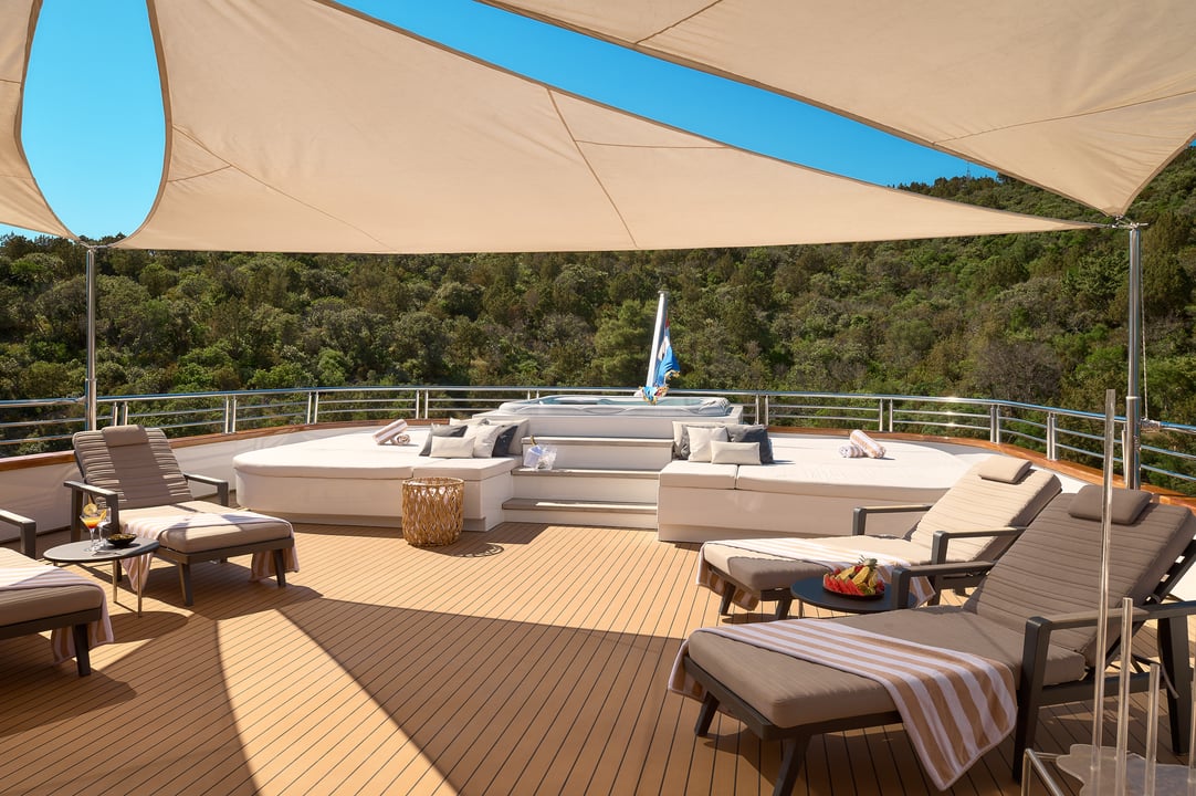 yacht image