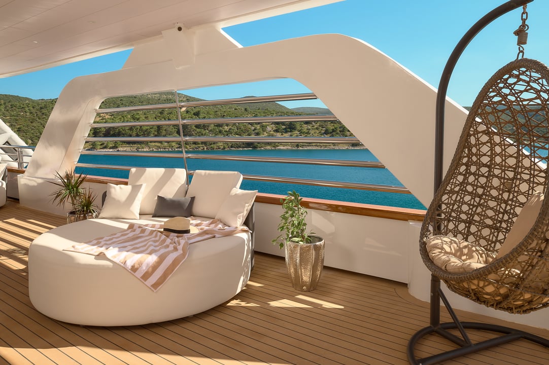 yacht image