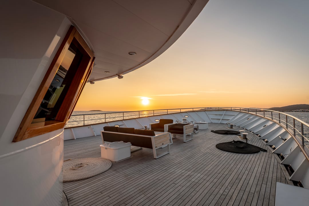 yacht image