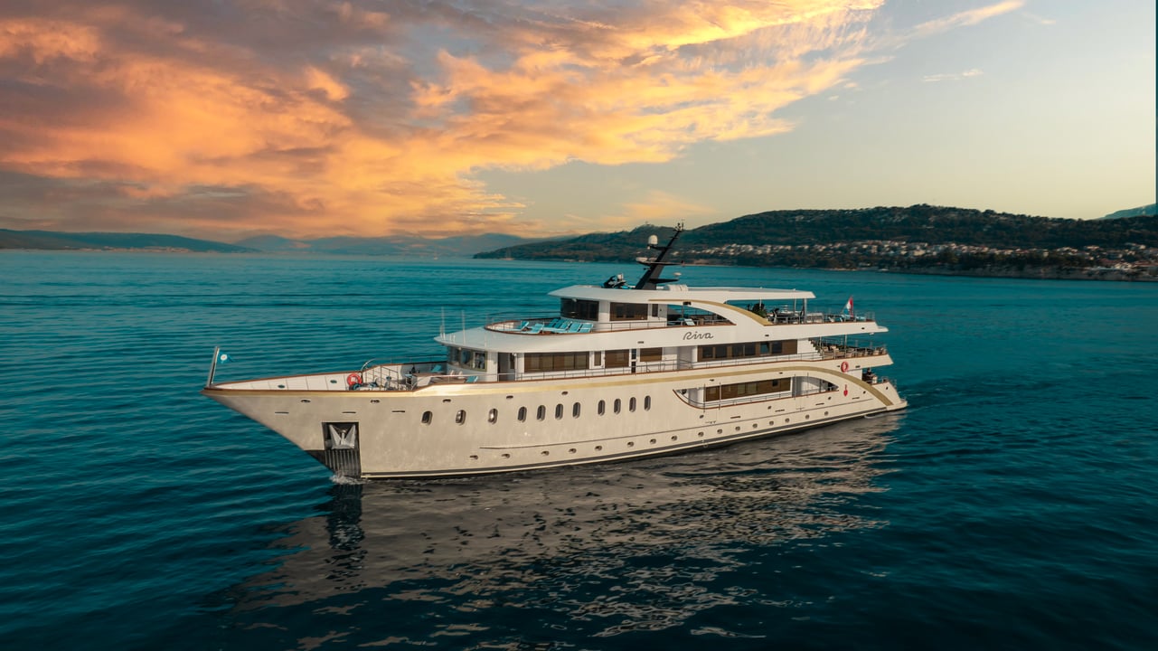 yacht image