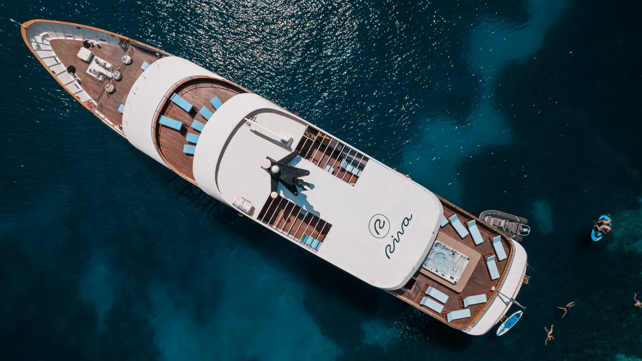yacht image