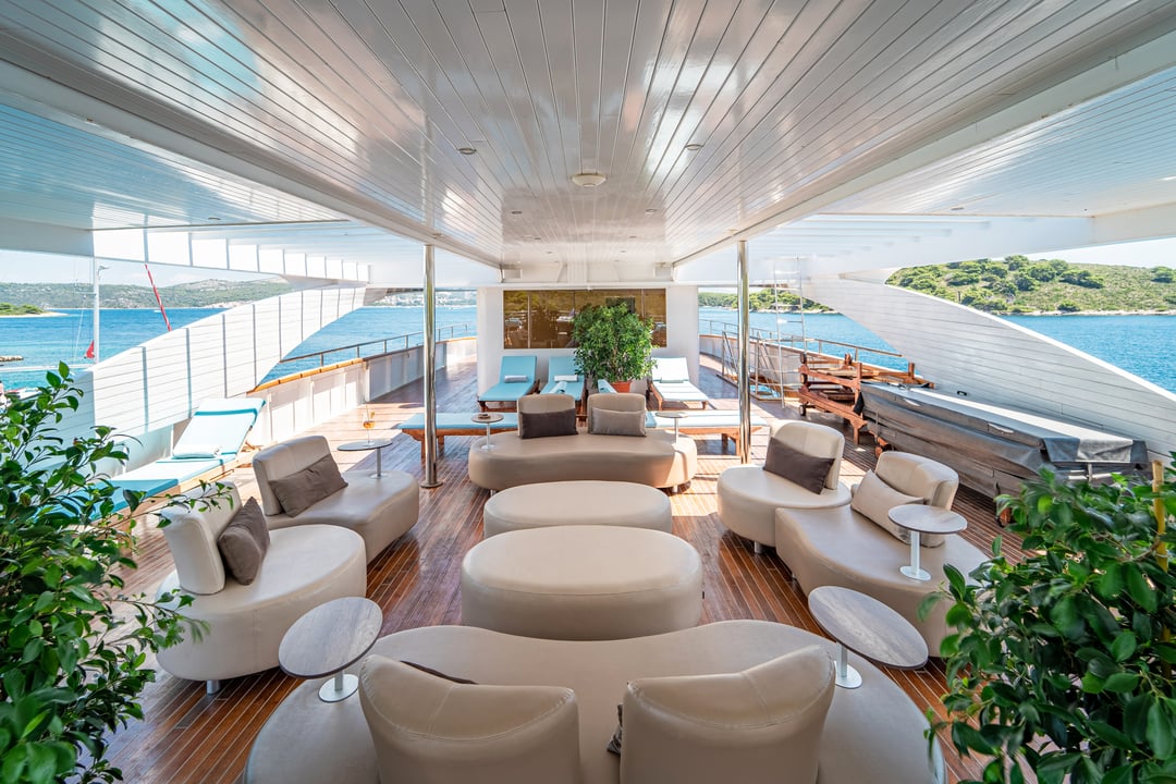 yacht image