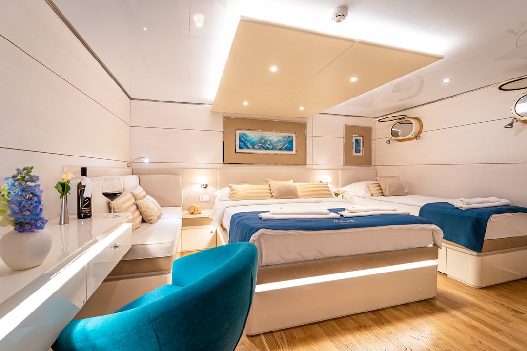 yacht image