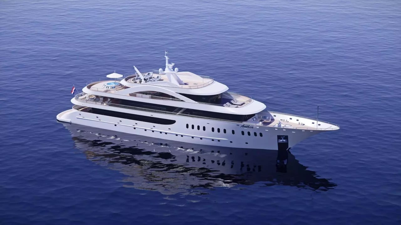 yacht image