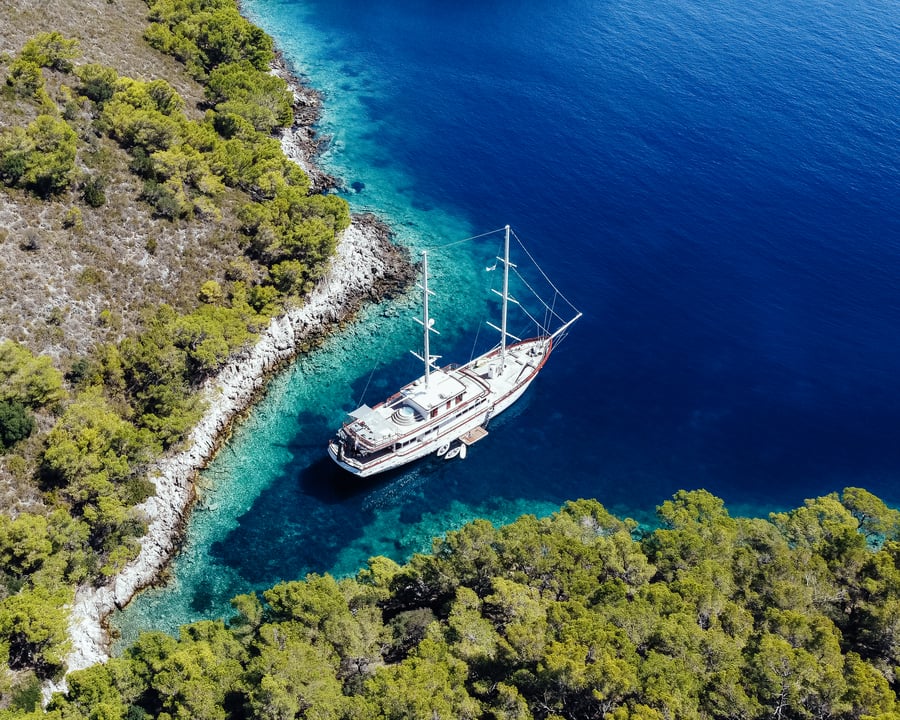 yacht image