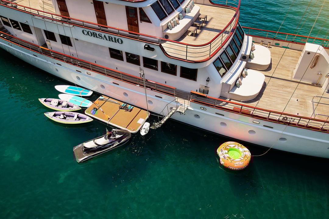 yacht image