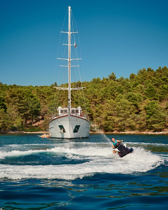 yacht image