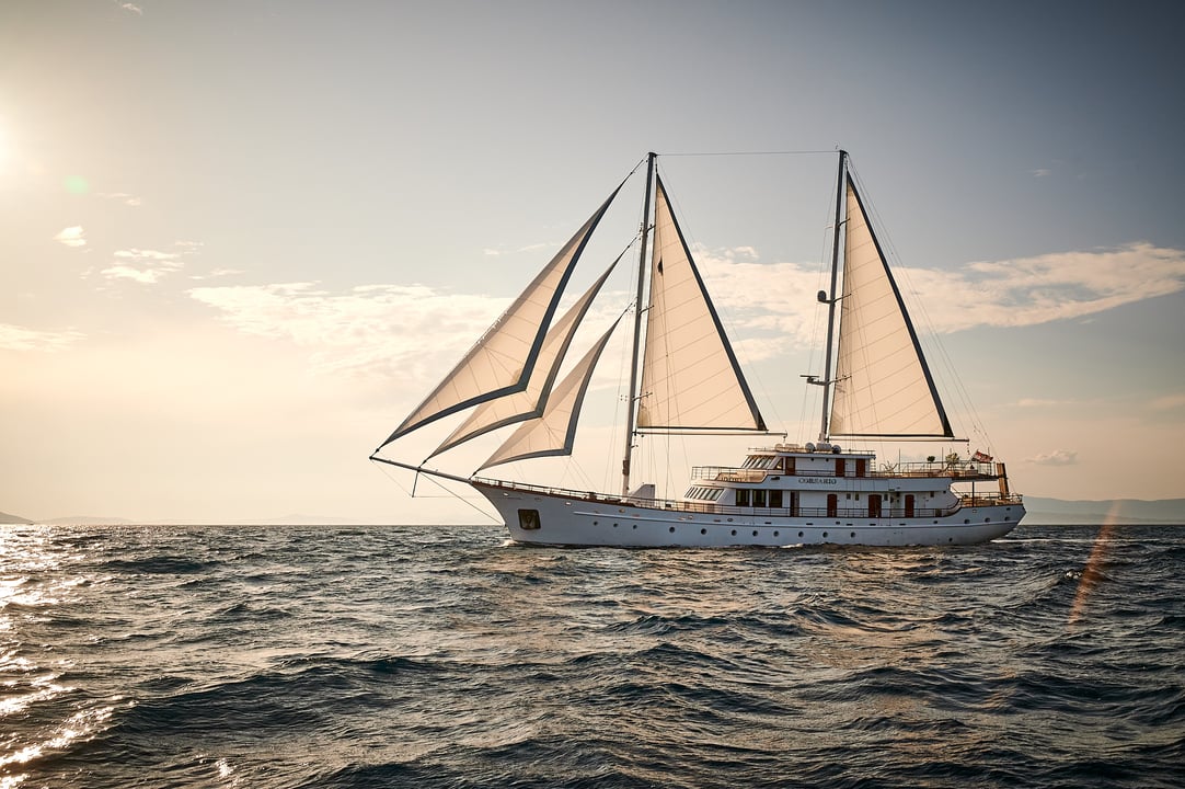 yacht image