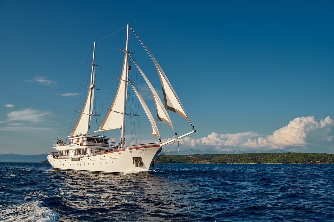 yacht image