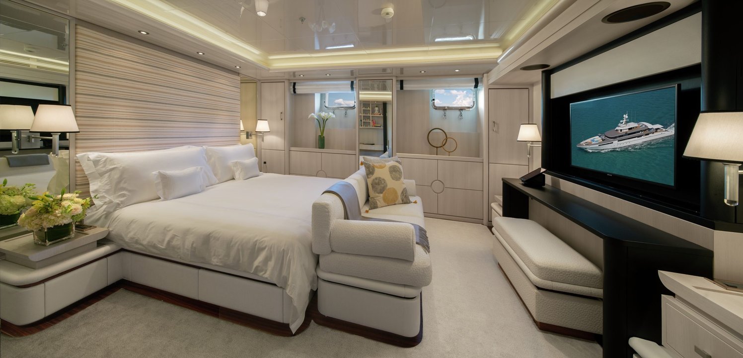 yacht image